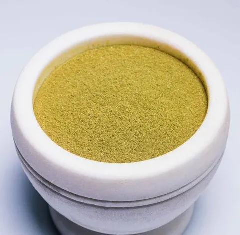 Basil Leaves from 미국 supplied by Rehan Spices, Corp. - Ground 바질