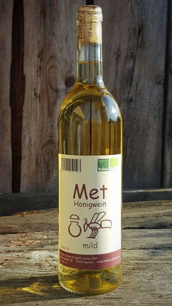 Mead from 독일 supplied by Fabian Lahres and Ingrid Lahres GbR - Manuka Brandy Liqueur 미드