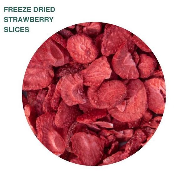 Freeze Dried Strawberry Slices from 이탈리아 supplied by OPI FRUTTA - Dried 말린 딸기