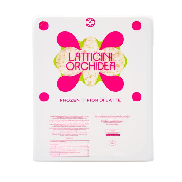 Shredded Fior di Latte cheese from 이탈리아 supplied by G.C.M. - Latticini Orchidea - 스틱 모짜렐라 치즈
