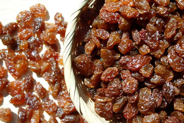 Raisins from Turkiye supplied by Nimeks Organik Tarım Ürün. San. Ve Tic. Ltd. Şti. - Type 9 Raisin (Dried Grape)