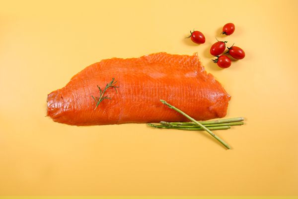SMOKED SALMON from 칠레 supplied by C.K. GLOBAL CO., LTD. - 훈제 연어