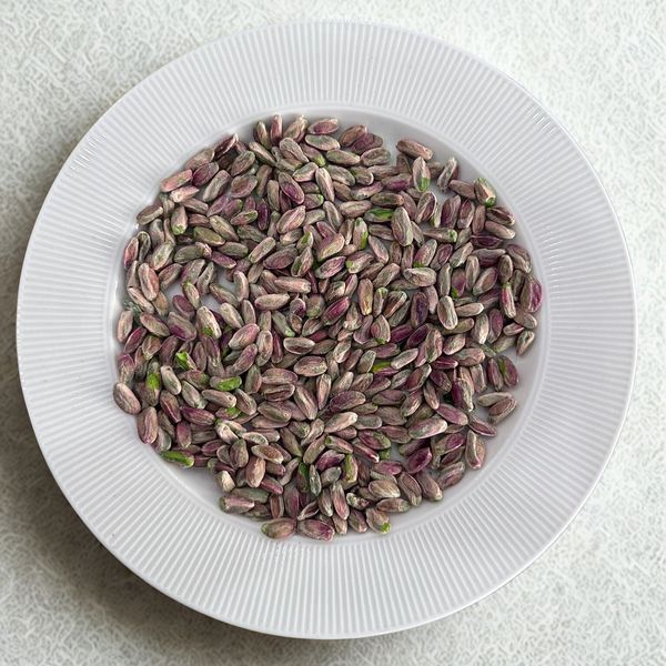 Pistachio from Turkiye supplied by SAGLAM INOVATIF TARIM GIDA SANAYI TICARET LIMITED SIRKETI - Medium Quality Pistachio Kernel