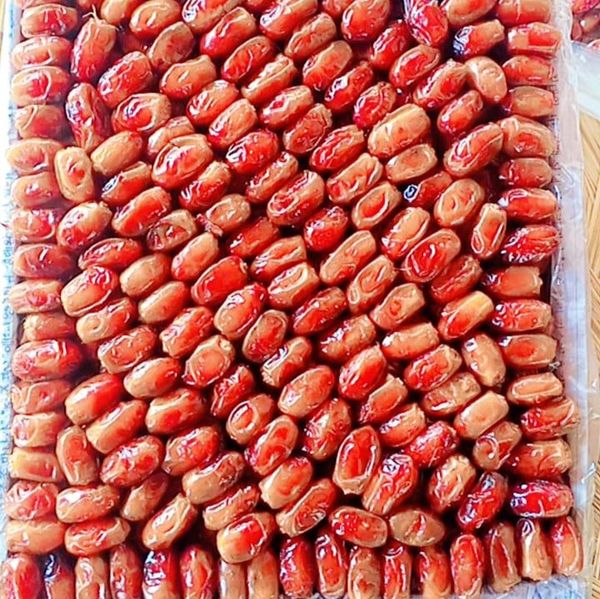 Dates from Pakistan supplied by GreenOx Collaborative - Supreme Fresh Date