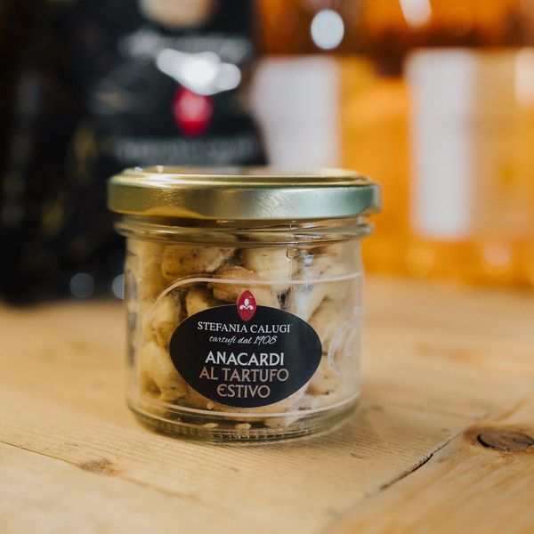 CASHEWS WITH SUMMER TRUFFLE from 이탈리아 supplied by Stefania Calugi Tartufi - 캐슈너트 알맹이