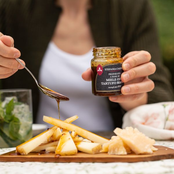 HONEY WITH WHITE TRUFFLE from Italy supplied by Stefania Calugi Tartufi - Honey