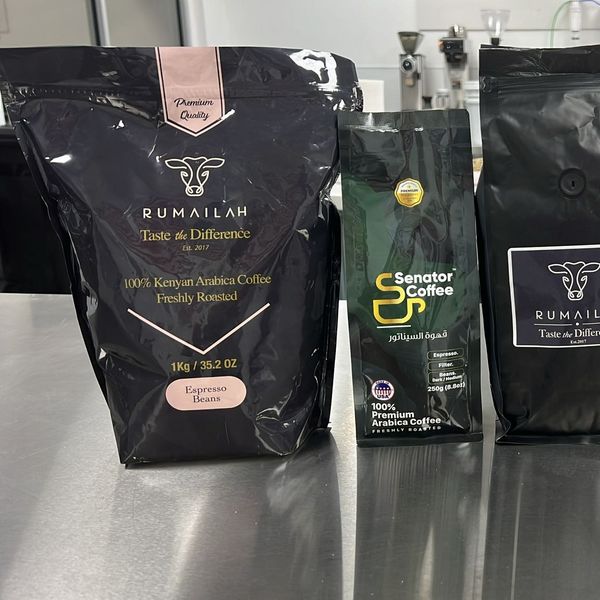 Premium Arabica Coffee Beans Packaged from 케냐 supplied by Benzol Consulting LLC - 신선 생원두