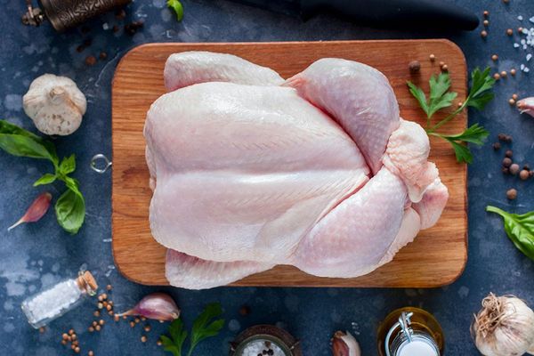 Frozen Chicken from 브라질 supplied by Connect Value - Frozen 냉동 미절단 닭고기
