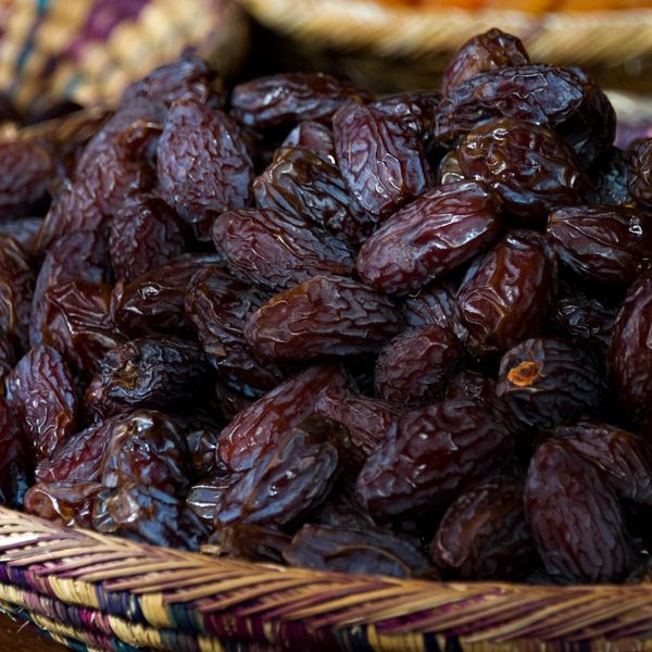 Dates from 이란 supplied by REVIVO LLC - Premium Quality 말린 대추야자