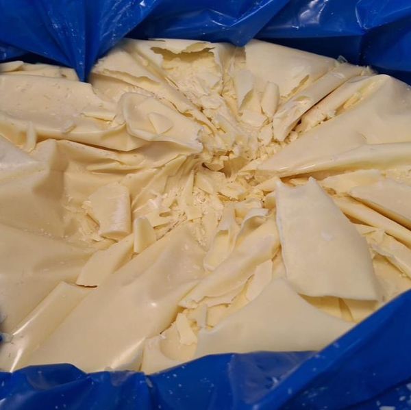 Cocoa Butter from 코트디부아르 supplied by Aspidus DMCC - Natural 코코아버터