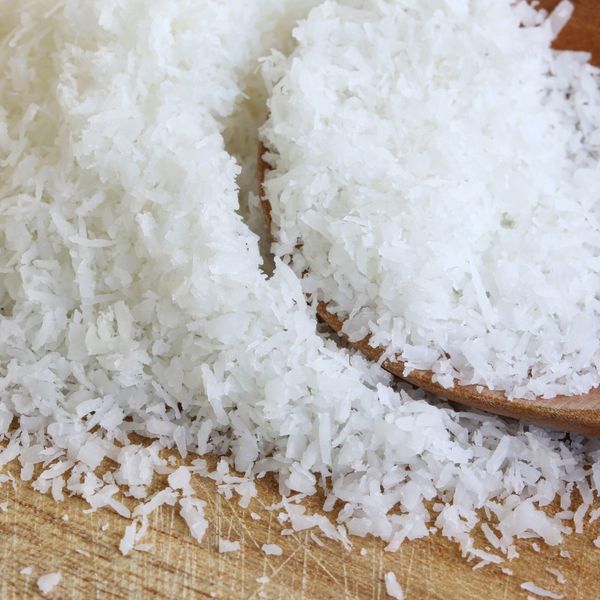 Desiccated Coconut from 인도네시아 supplied by Pantheon Ingredients, LLC - 고지방 말린 코코넛