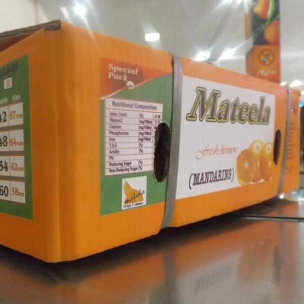 Mandarin (Kinnow) from 파키스탄 supplied by Mateela Kino Factory (Regd) - 크기: 55-70 신선 오렌지