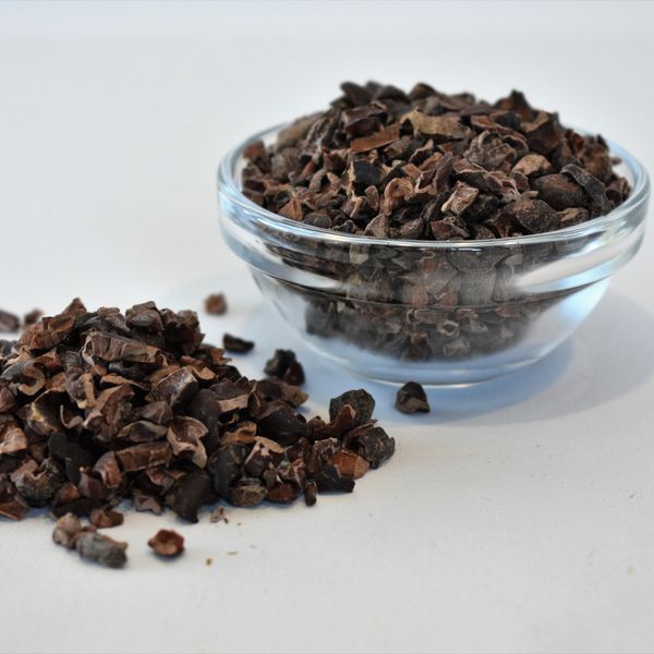 Organic Cacao Nibs from 페루 supplied by Mother Jungle - Cocoa Nibs (=Cacao Nibs) 코코아콩