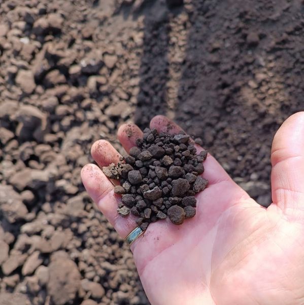 Organic Fertilizer Leonardite from 우크라이나 supplied by Arial Alliance LLC - 기타 상품