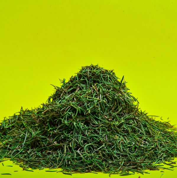 dried rosemary from Tunisia supplied by GREEN HERBS VITALITY - Dried (=Dehydrated) Rosemary