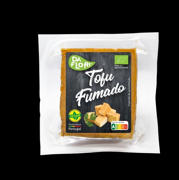 Organic Smoked Tofu from Portugal supplied by Daflori, Alimentação Saudável, lda - Tofu