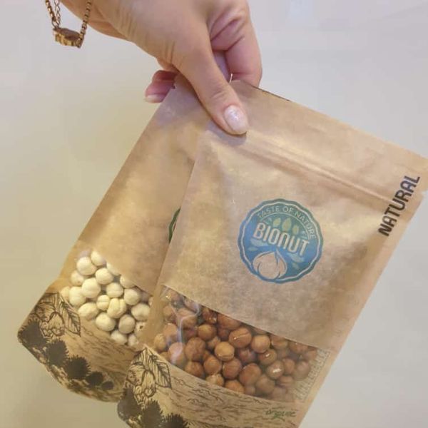 Roasted and natural organic hazelnut kernel from 아제르바이잔 supplied by Gilan Gabala Yeyinti Mahsullari Istehsali ASC - Cleaned 헤이즐넛 알맹이