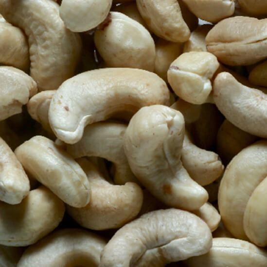 Raw Cashew Nuts from 나이지리아 supplied by Forthbridge Agro - Creamy White 캐슈너트 알맹이