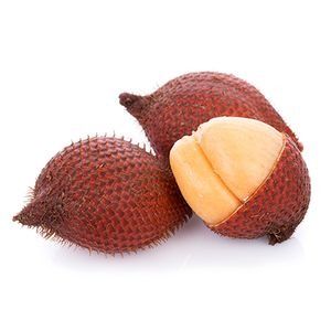 Salaca / Snack fruits from Indonesia supplied by PT. Swarna Agro Noesantara - Salak