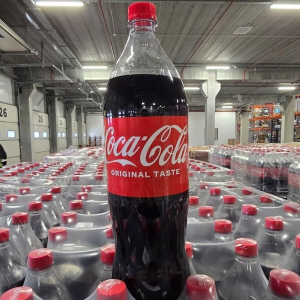 Coca Cola / Fanta / Sprite 1.75L PET Bottle from 우크라이나 supplied by LLC TRENITA TRADING - 청량음료
