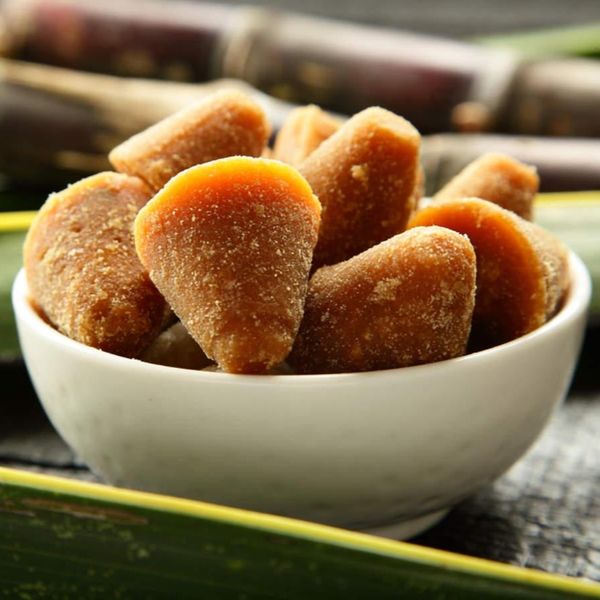 Jaggery from India supplied by OMEGA TRADE GROUP - Powder Jaggery