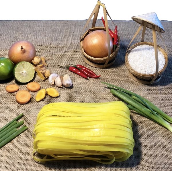 Dried Mi Quang noodle rice noodle from Vietnam from Vietnam supplied by SAFIMEX JOINT STOCK COMPANY - Rice Noodle Noodles